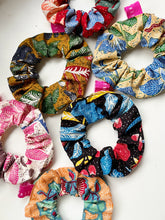 Load image into Gallery viewer, Scrunchie - Mariposa Turquoise