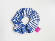 Load image into Gallery viewer, Scrunchie - Sky
