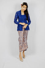 Load image into Gallery viewer, Kebaya lace - Navy blue