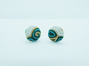 Button earstud