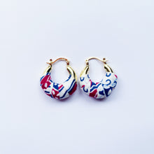 Load image into Gallery viewer, Genie mini Earrings - Red/blue/white
