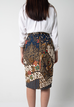 Load image into Gallery viewer, [CLEARANCE] Garuda Pencil Skirt - Blue