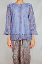 Load image into Gallery viewer, Lace blouse - Purple [SALE]