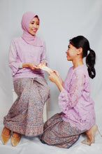 Load image into Gallery viewer, Lace blouse - Pink [SALE]