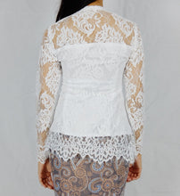 Load image into Gallery viewer, Kebaya lace - White