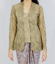 Load image into Gallery viewer, Kebaya lace - Mocca